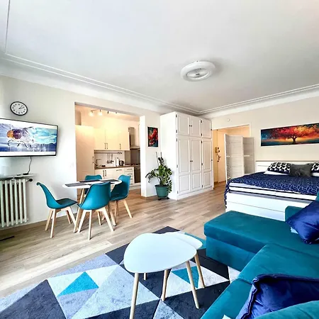 B030 Grand Renove Spacieux Et Lumineux Apartment Le Cannet